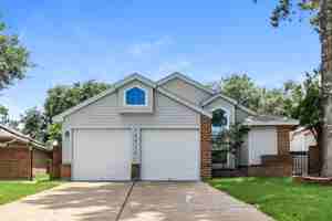 featured image of 16015 Glenbrook Knoll Ln