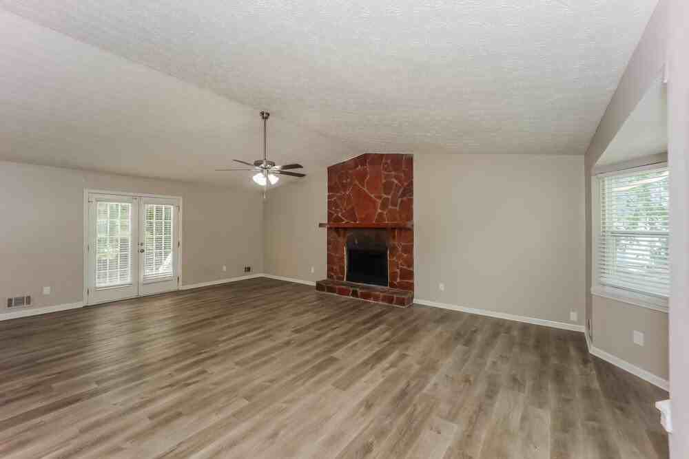 216 Slicky Rock Ct - Photo 7 of 17