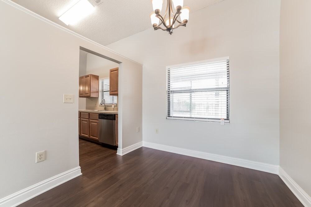 2914 Vienna Ln - Photo 6 of 15