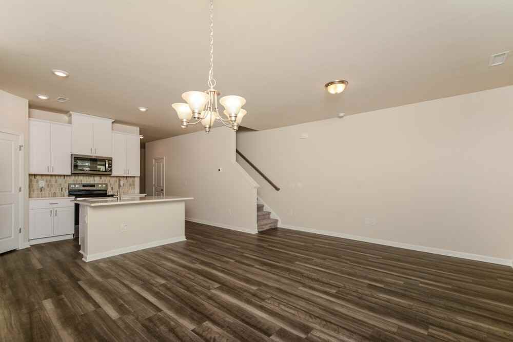 217 Brook Farm Ln - Photo 4 of 17