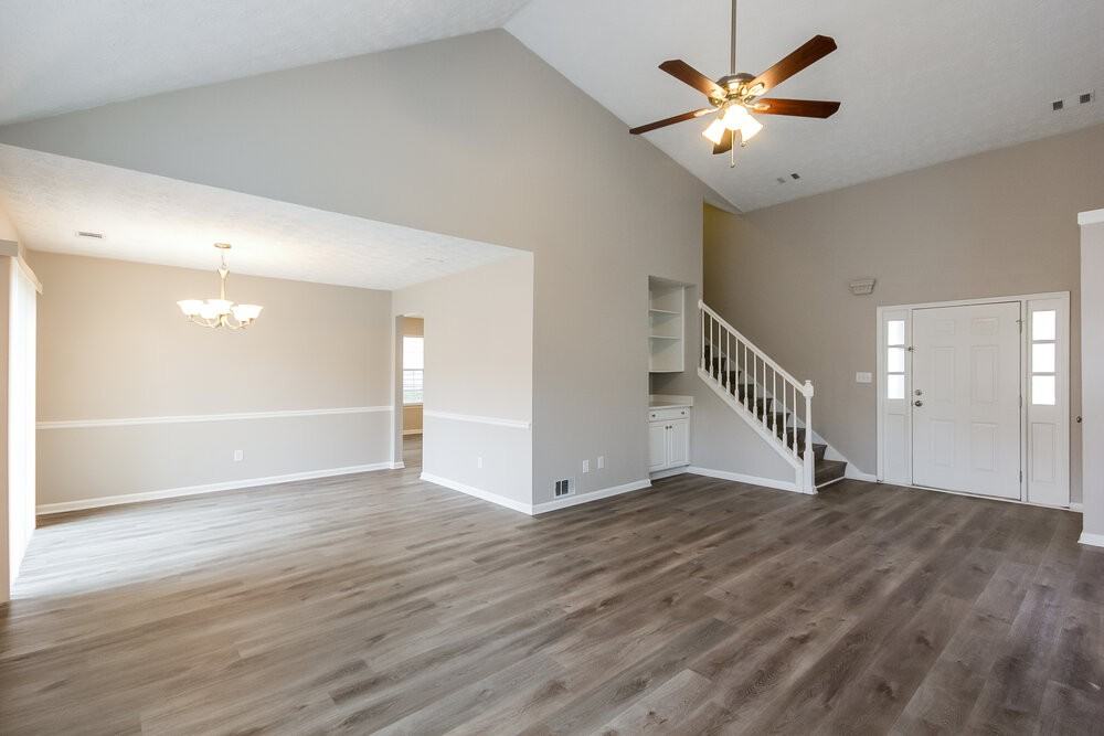 2060 Stoneoak Dr - Photo 6 of 17