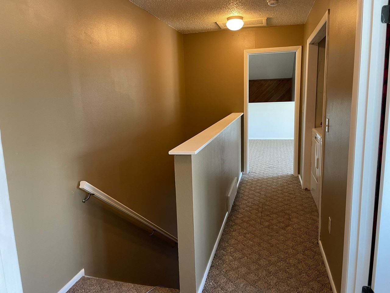 1603 Howard Ave - Photo 7 of 11
