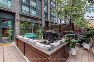 featured image of 1331 Queen Street East #th 5