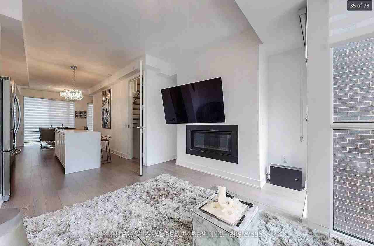 1331 Queen Street East #th 5 - Photo 6 of 40