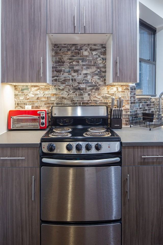 1114 1st Ave #1051293P - Photo 3 of 50
