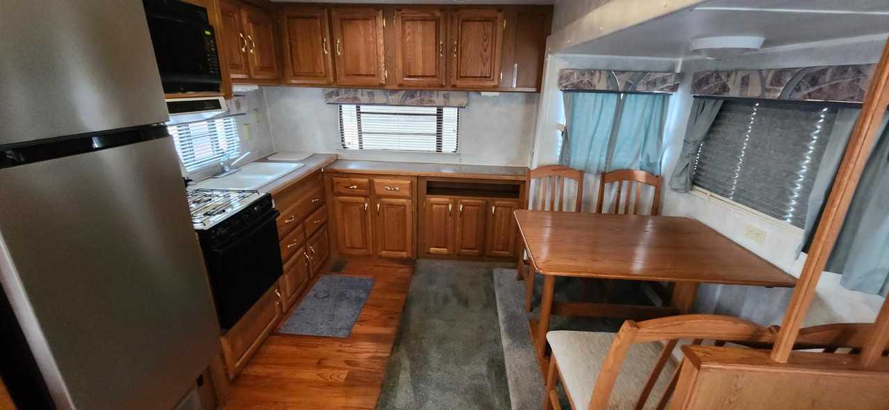 2155 Gary St - Photo 4 of 20
