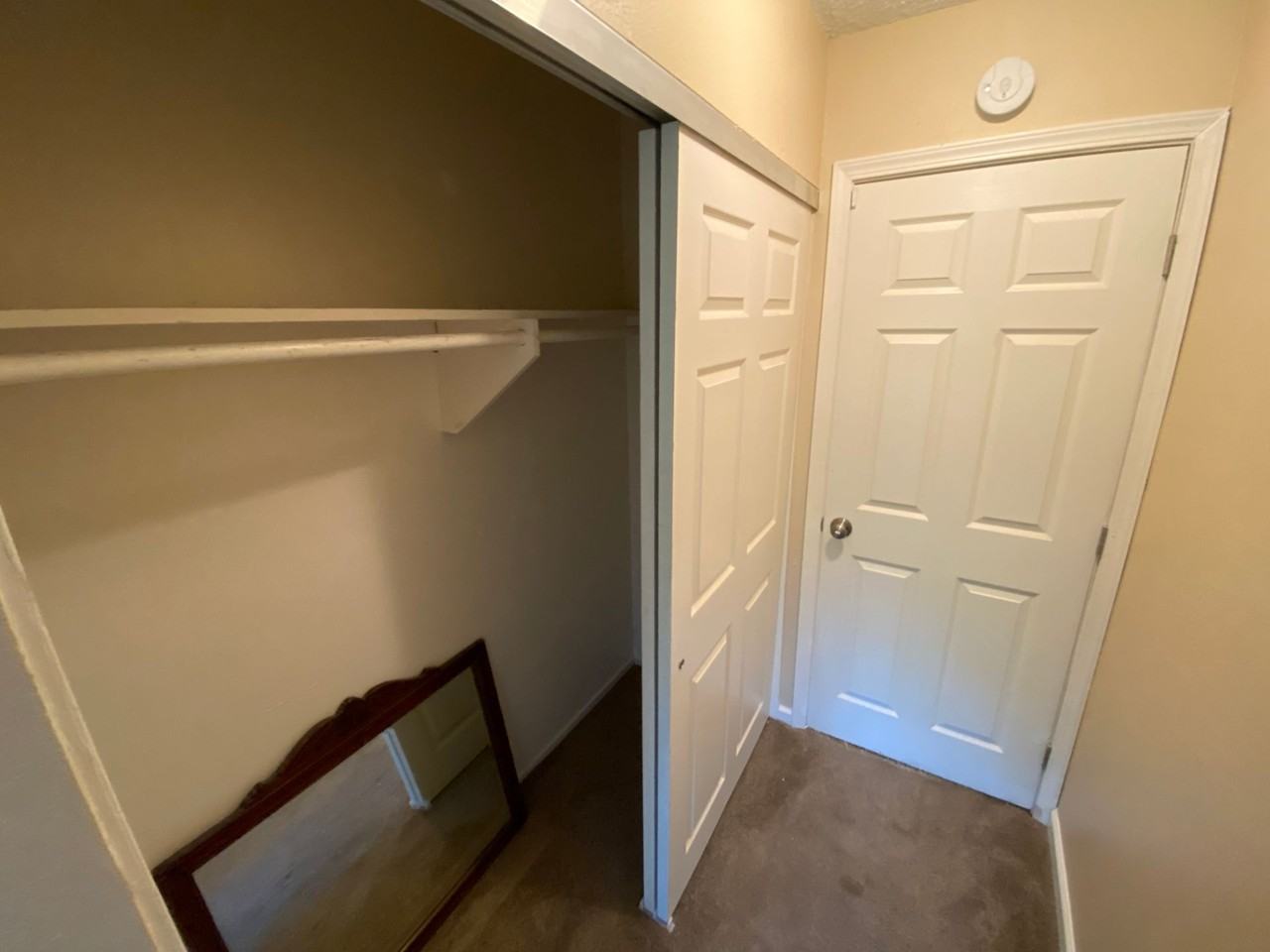 593 Venus Ave #C - Photo 5 of 10