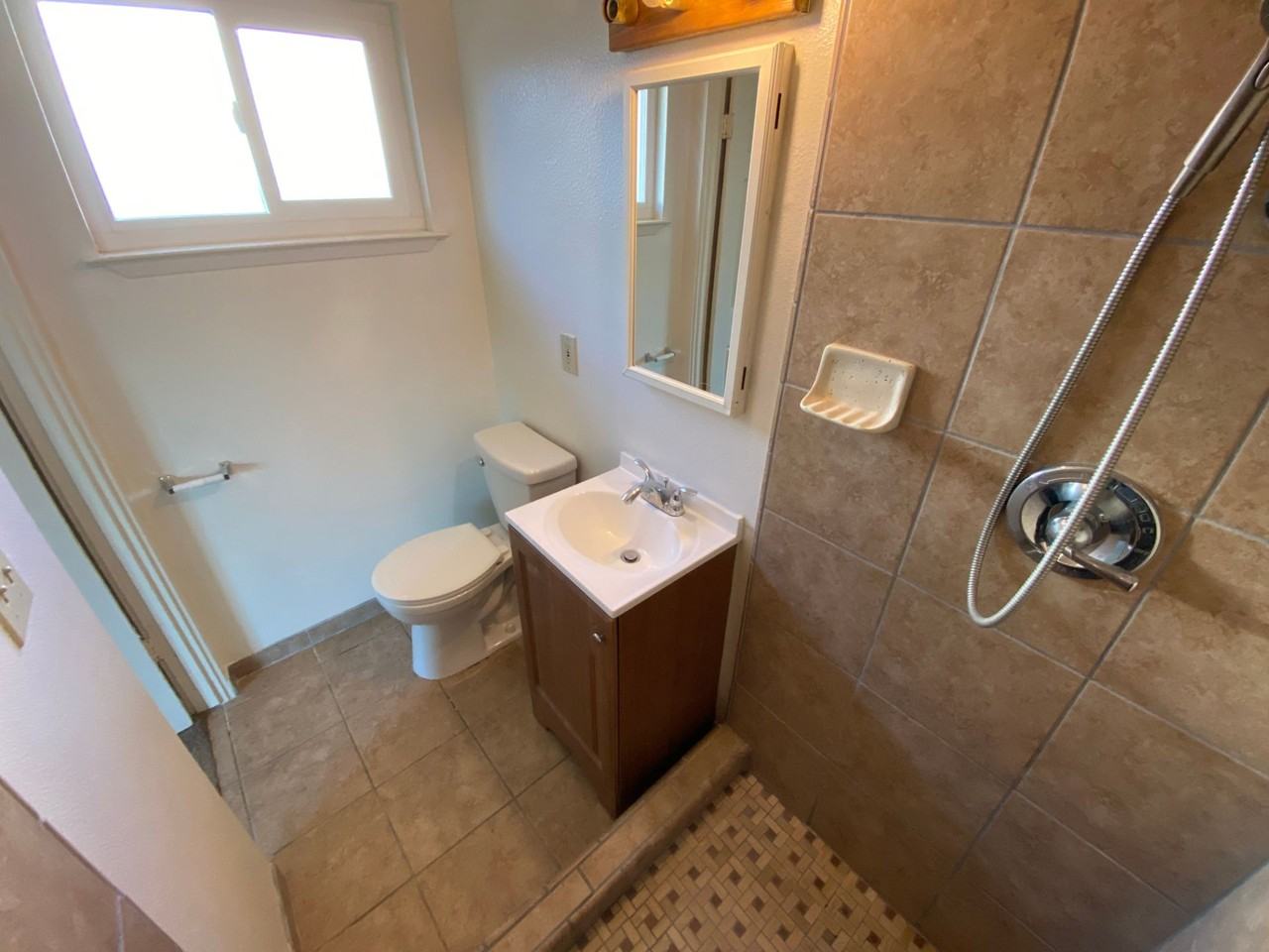 593 Venus Ave #C - Photo 7 of 10