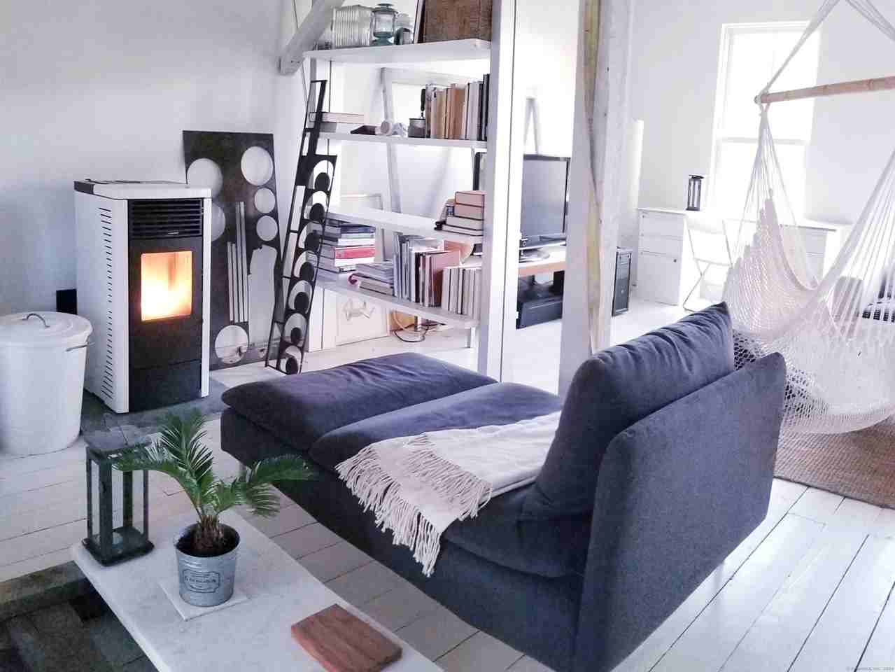 275 Interlaken Rd - Photo 6 of 16