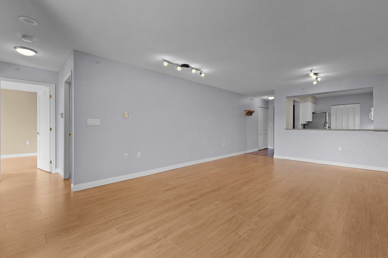 7380 Elmbridge Way #911 - Photo 3 of 7