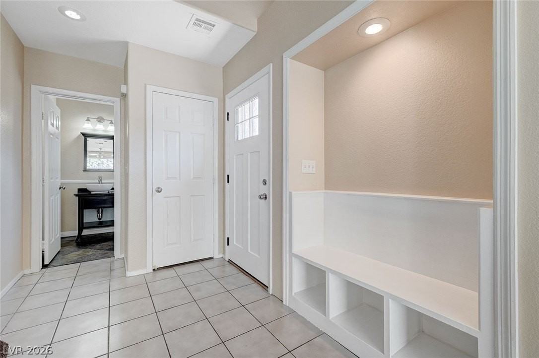 705 Value Ridge Ave - Photo 6 of 50