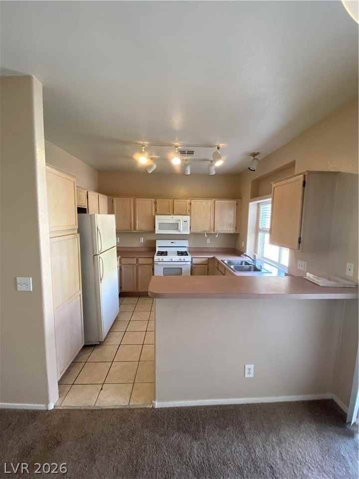 6804 Indian Chief Dr #202 - Photo 3 of 18