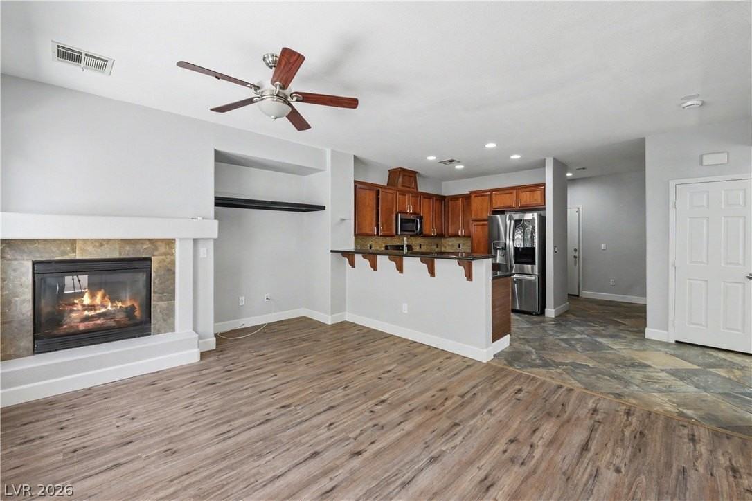 8313 Mozley Park St - Photo 4 of 28