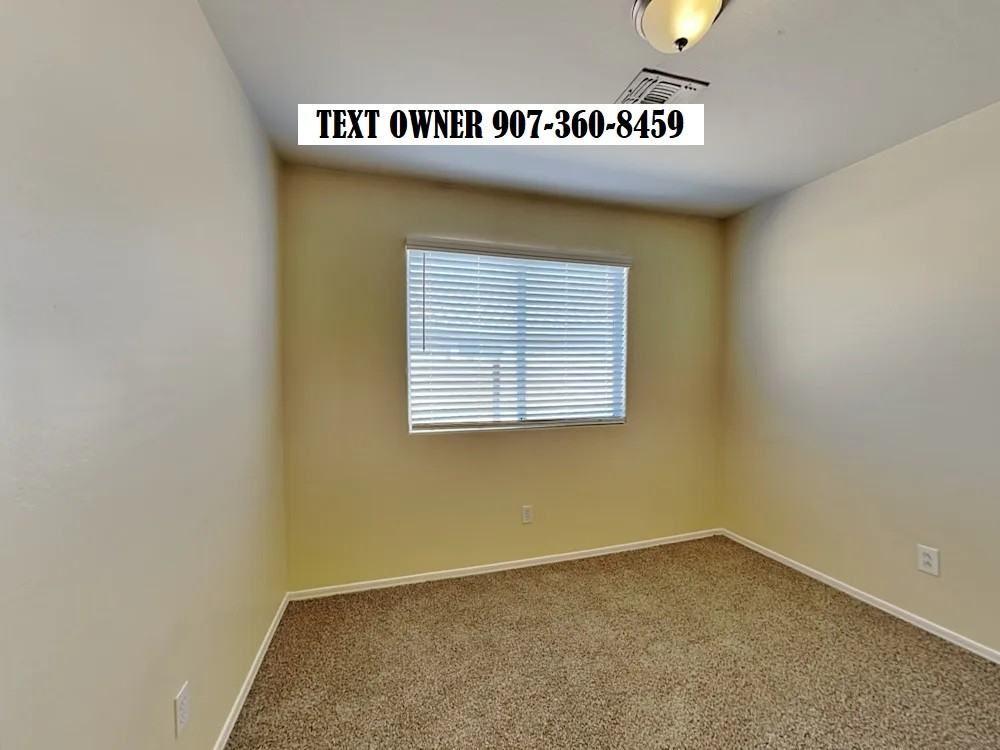 7303 North 66th Drive - Photo 6 of 9