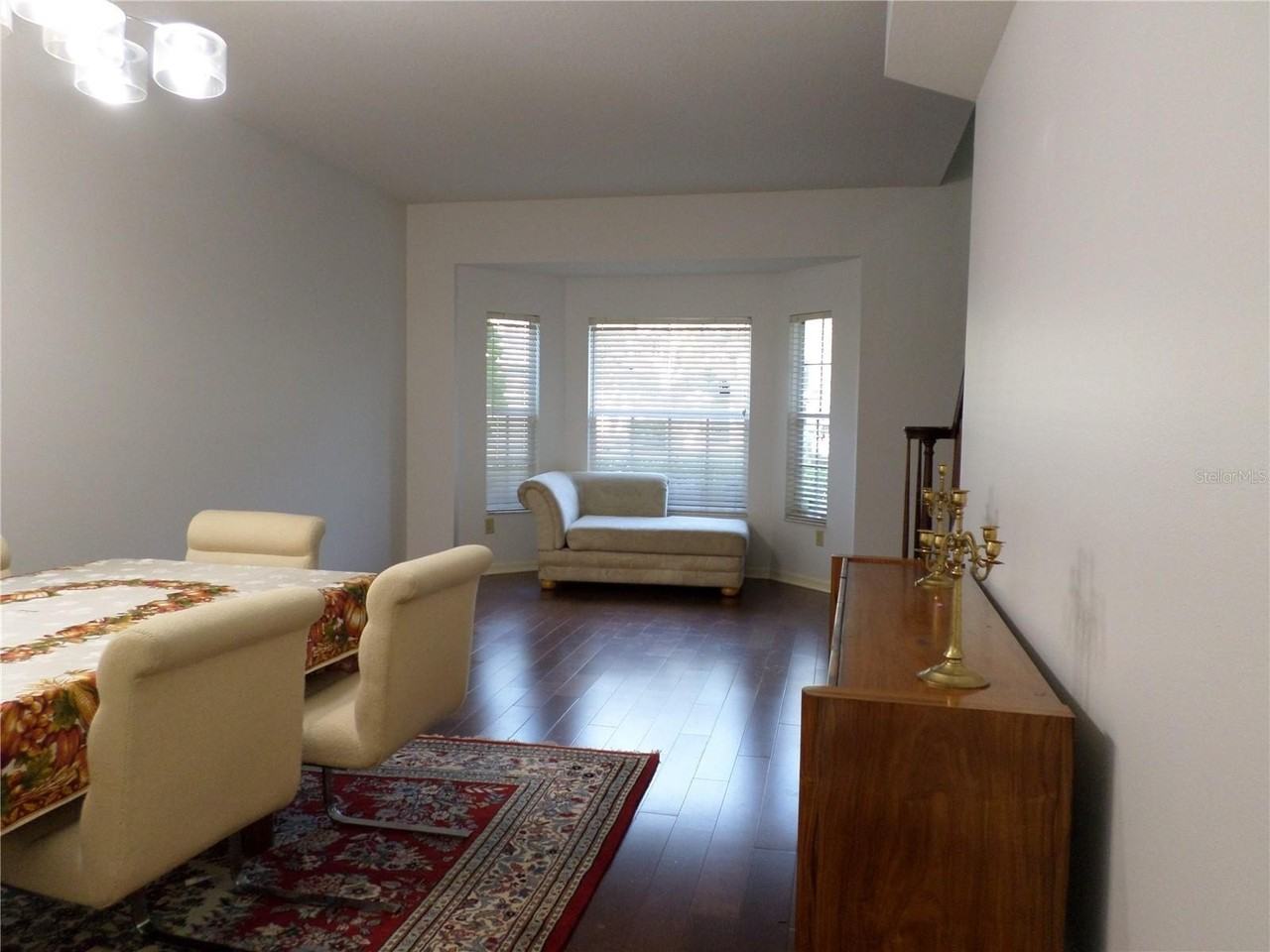 19407 Sandy Springs Cir - Photo 5 of 24