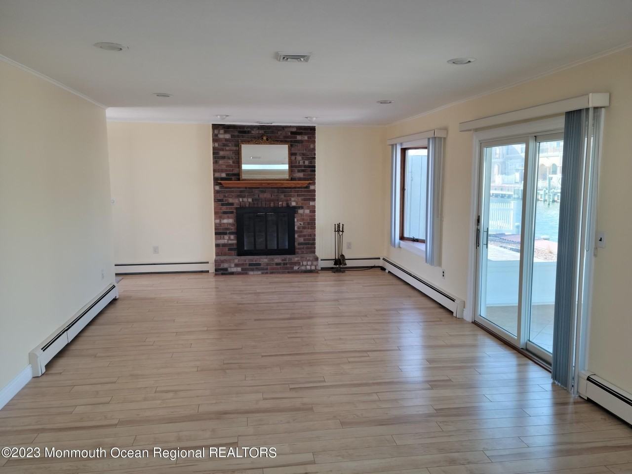 805 Forepeak Dr - Photo 6 of 18