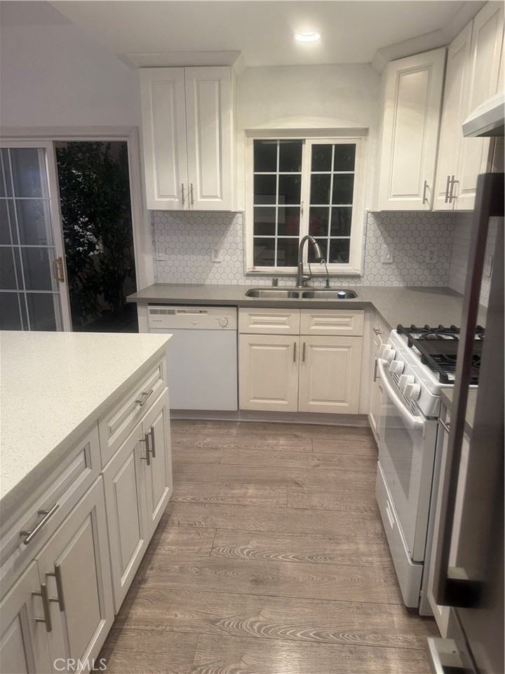 7615 Glade Ave #116 - Photo 3 of 28