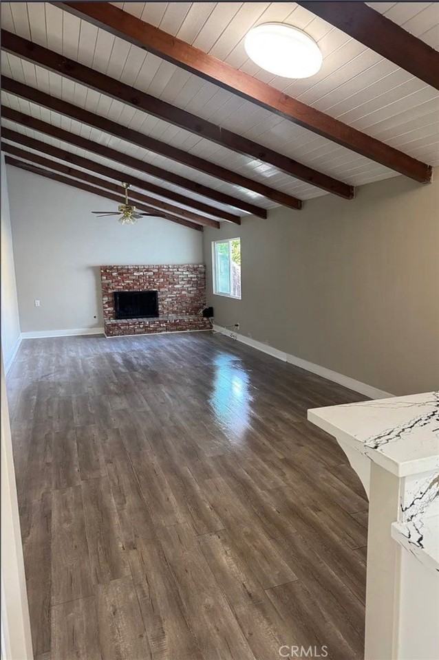 340 W Caroline Ct - Photo 7 of 16