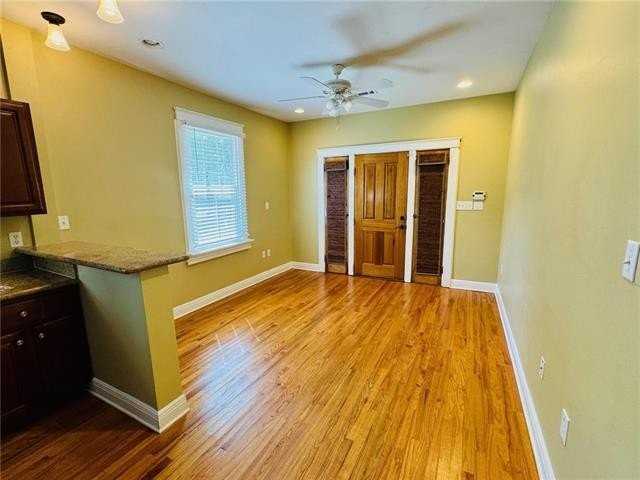 620 S Alexander St - Photo 2 of 20