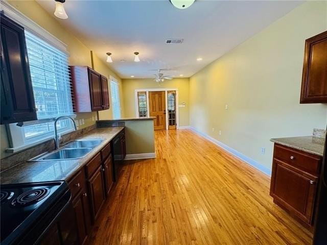 620 S Alexander St - Photo 7 of 20