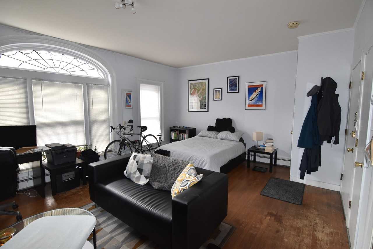 35 Garrison Rd #3