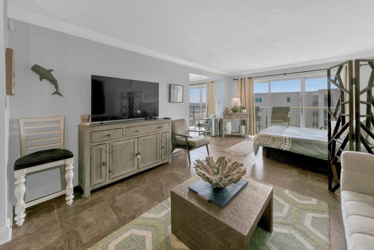 769 Sundial Court - Photo 2 of 36