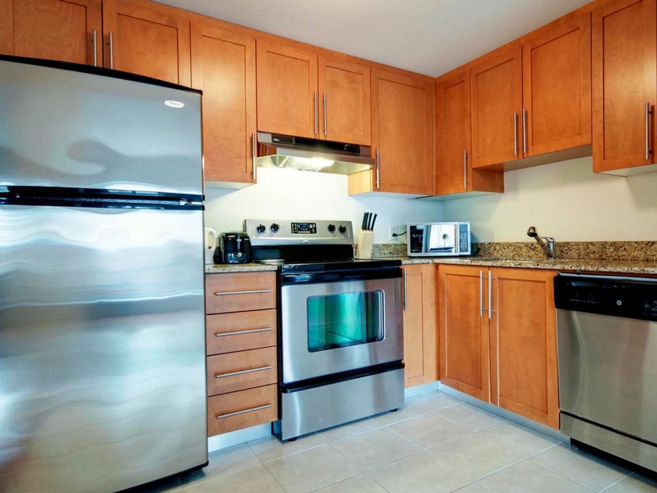 345 Rue De La Gauchetière O #1222994P - Photo 4 of 12