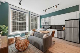 417 S Dearborn St - Photo 1 of 1
