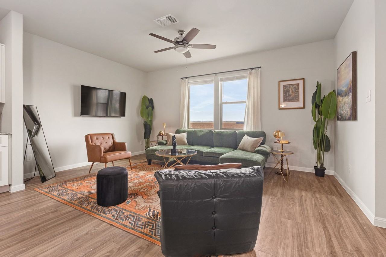 101 Emilie Way Unit B #1526891P - Photo 3 of 50