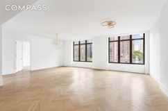 2505 Broadway #6A - Photo 1 of 1