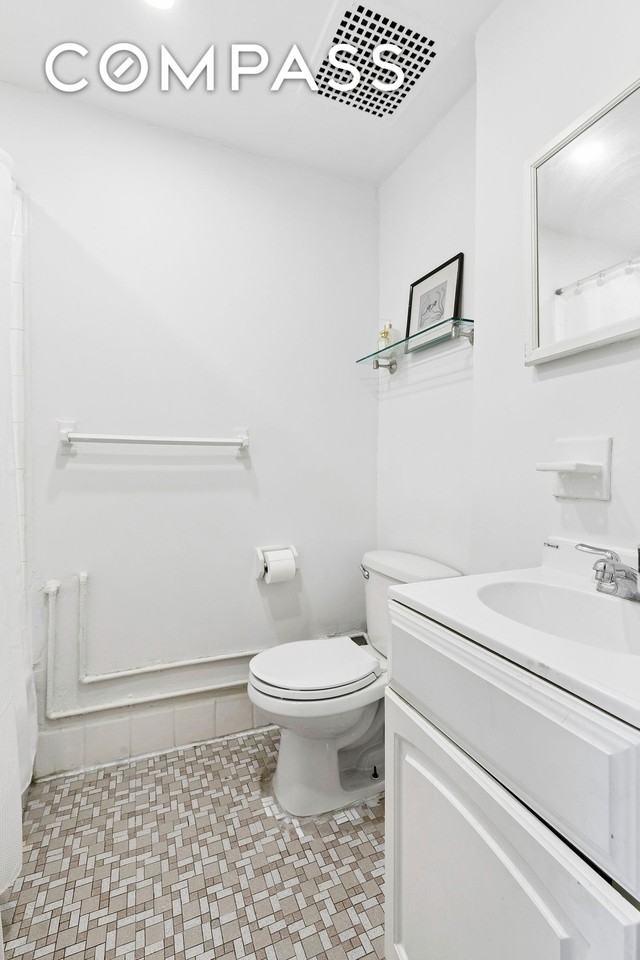 26 W 10th St #5B - Photo 5 of 6