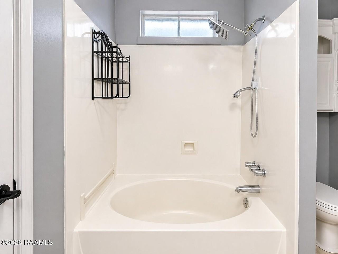 9455 Pecan Tree Dr - Photo 7 of 11