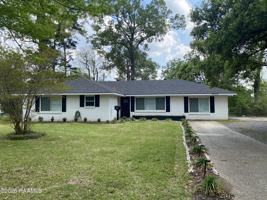 featured image of 9922 N Parkview Dr
