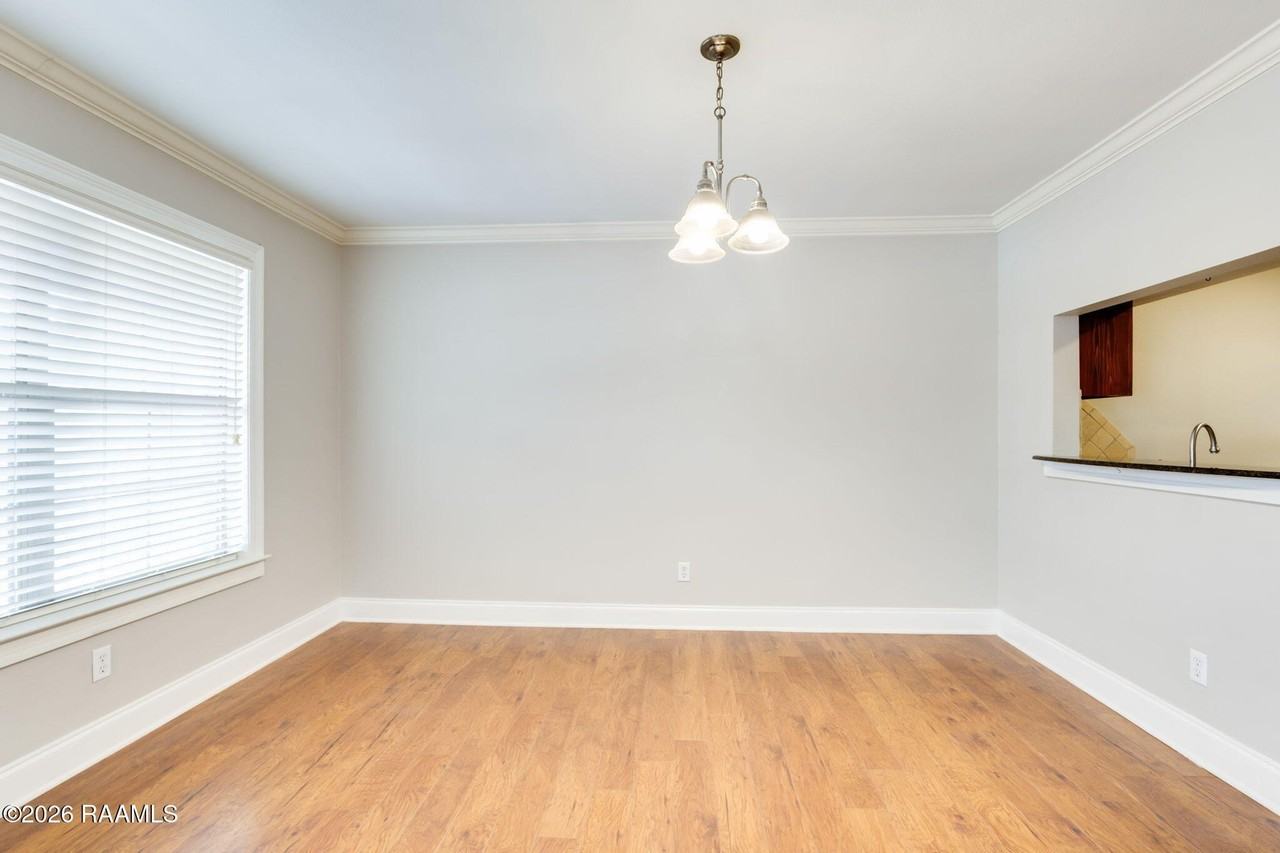 112 Hillside Dr #26 - Photo 6 of 13