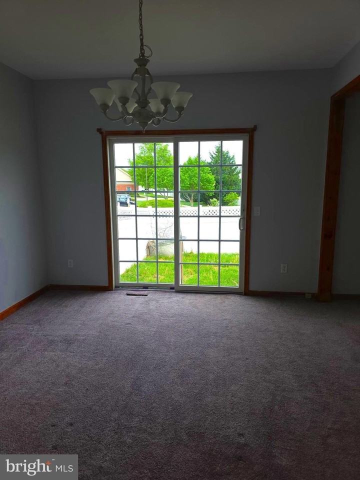 36 Arlberg Cir - Photo 5 of 22