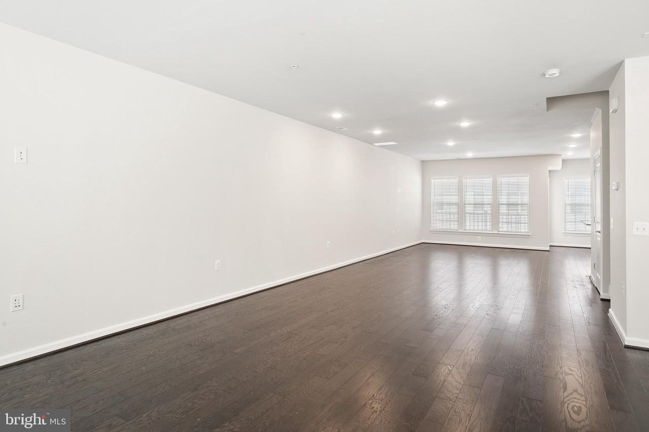 13026 Martz St #F - Photo 7 of 41