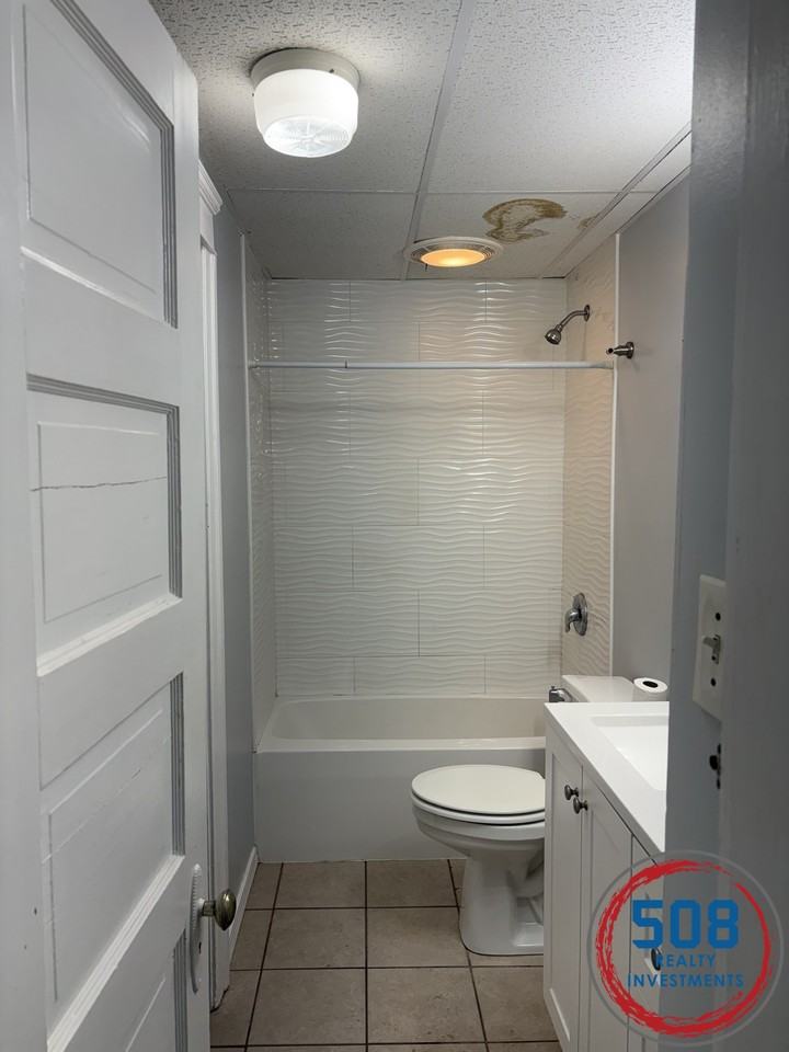 Dartmouth St #2 - Photo 3 of 10