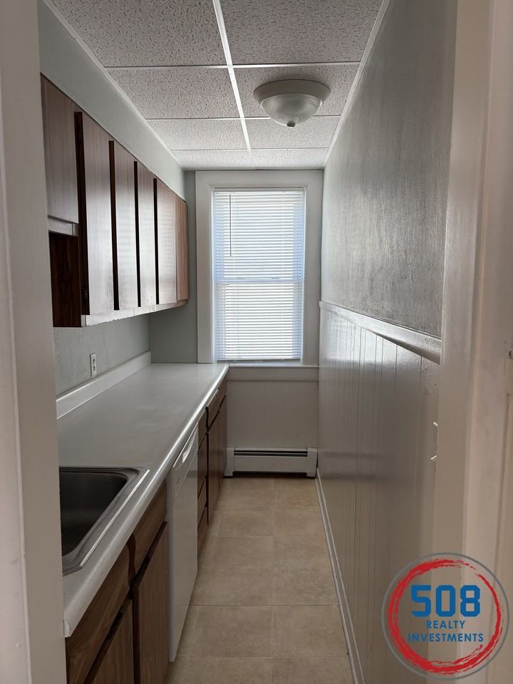 Dartmouth St #2 - Photo 4 of 10