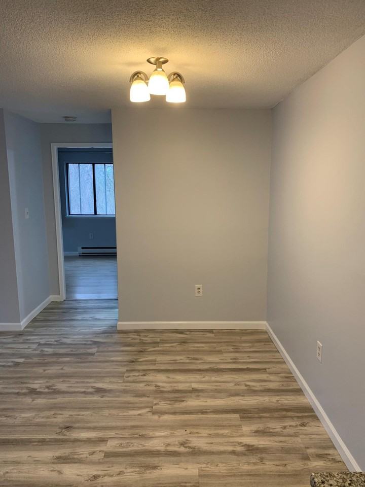 25 Village Rock Ln #1 - Photo 6 of 11