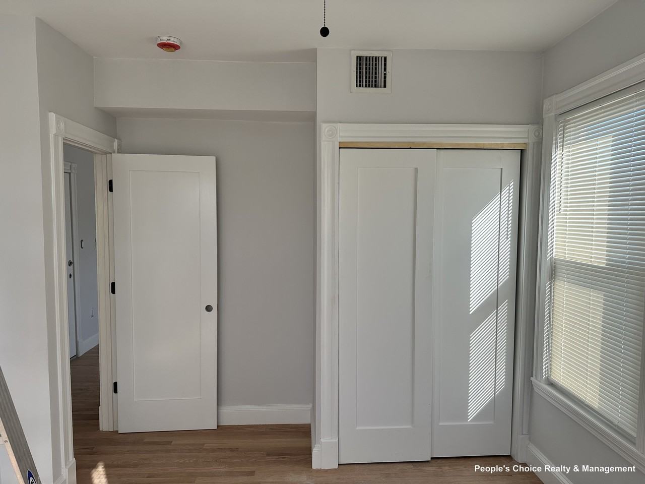 11 Vinal Ave #3C - Photo 3 of 8
