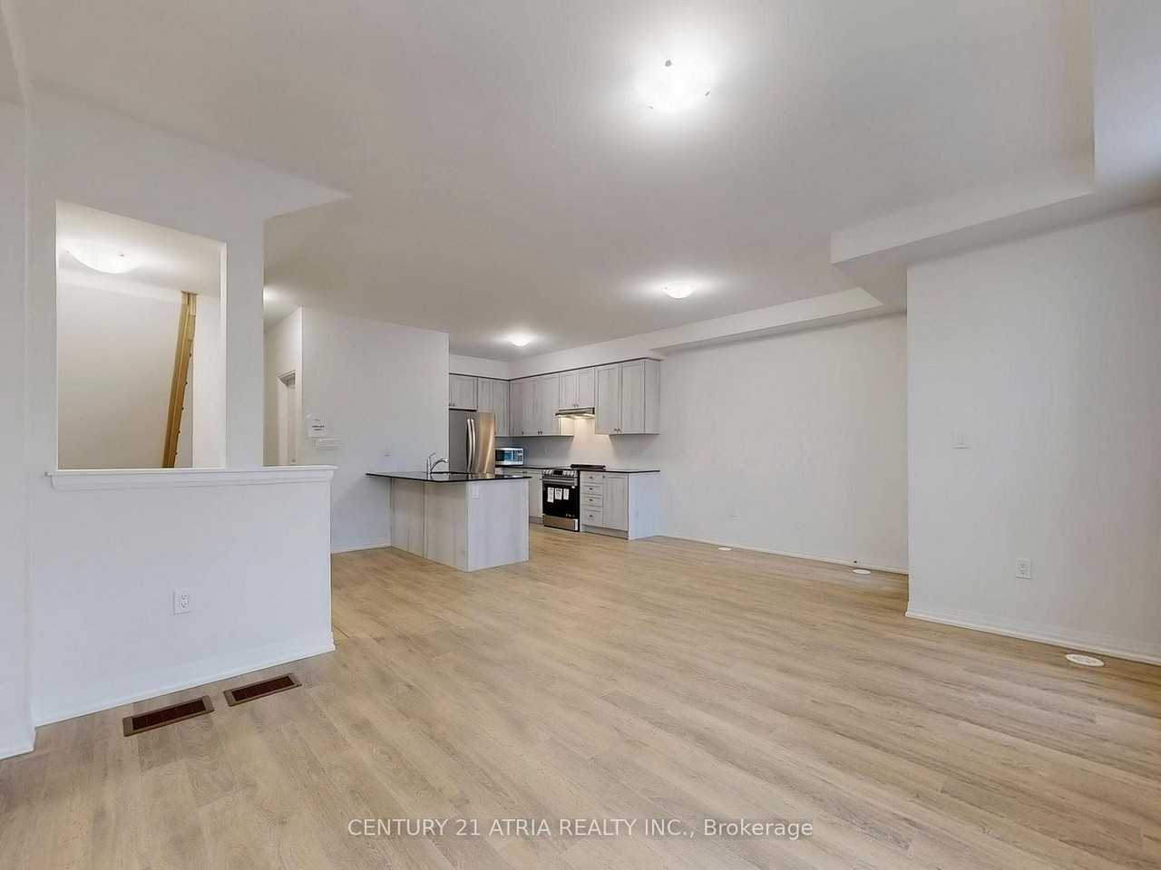 16 Harold Wilson Lane #16 - Photo 4 of 13