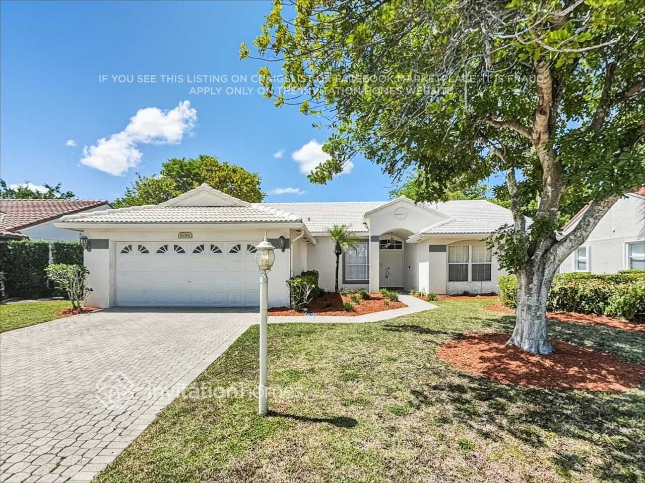 9296 Lake Serena Dr - Photo 3 of 20