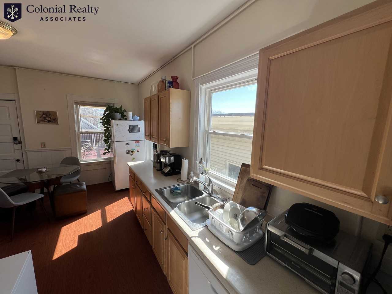 51 Ibbetson St #3 - Photo 5 of 30