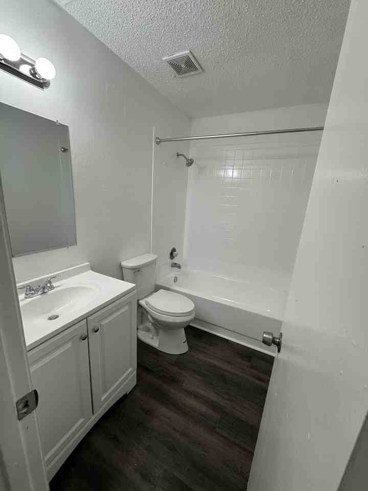 8547 Channelview Cir - Photo 7 of 7