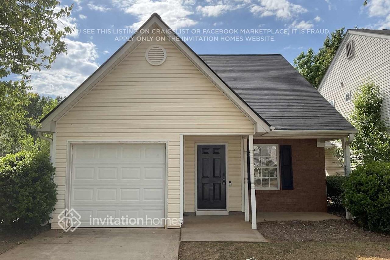 433 Kara Ln