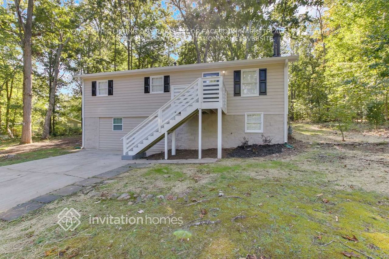 3995 Willowbrook Dr - Photo 2 of 26
