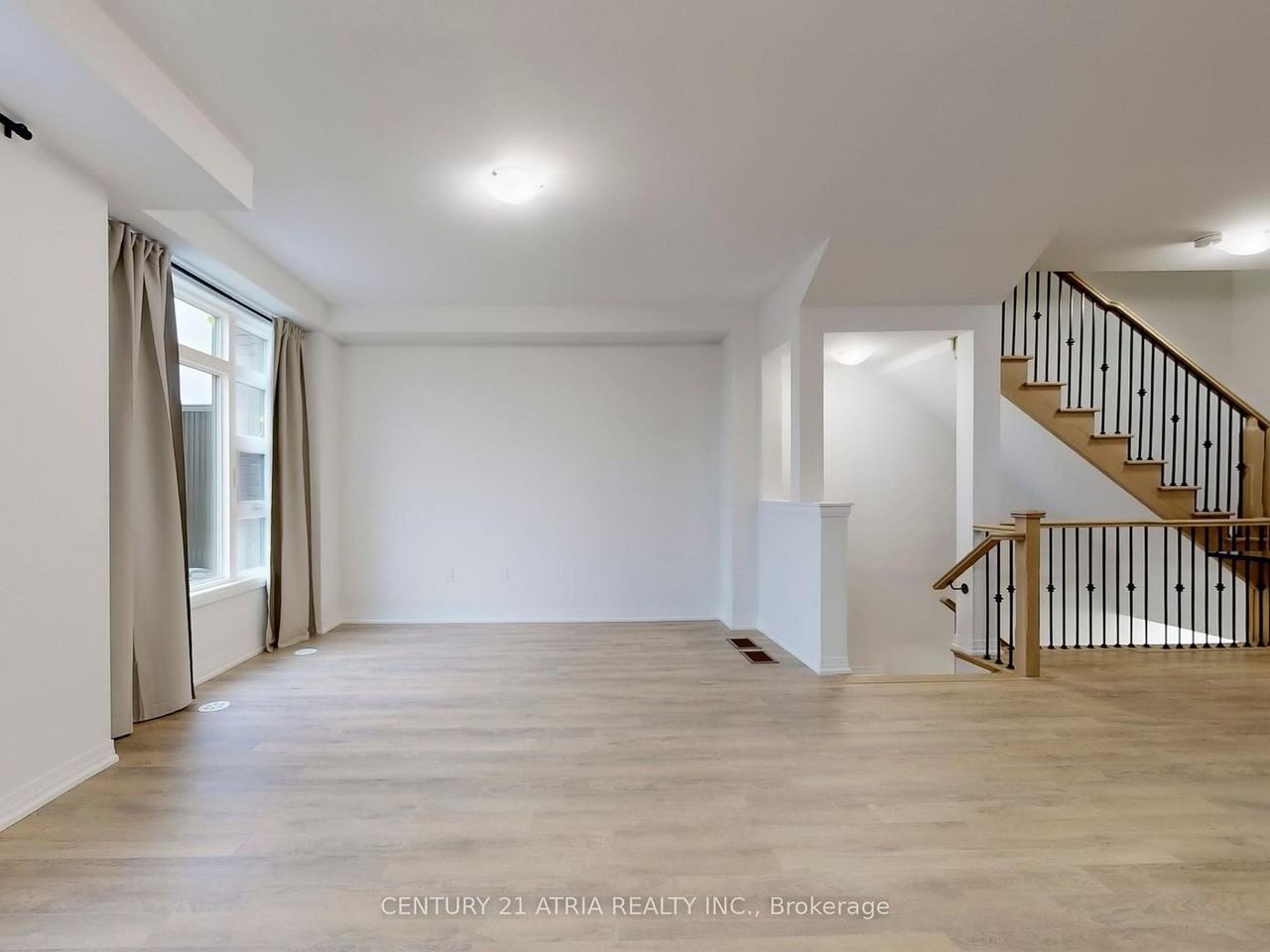 16 Harold Wilson Lane #16 - Photo 5 of 13