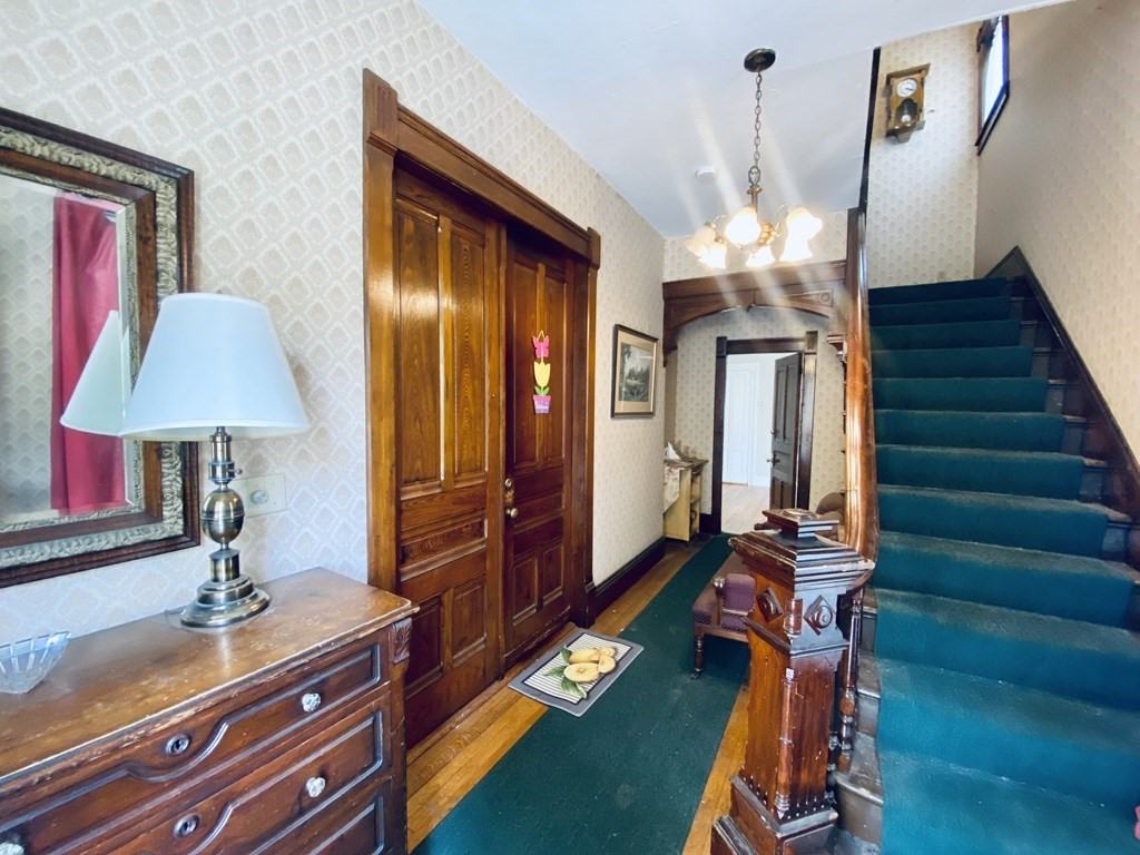 William St #2B - Photo 4 of 7