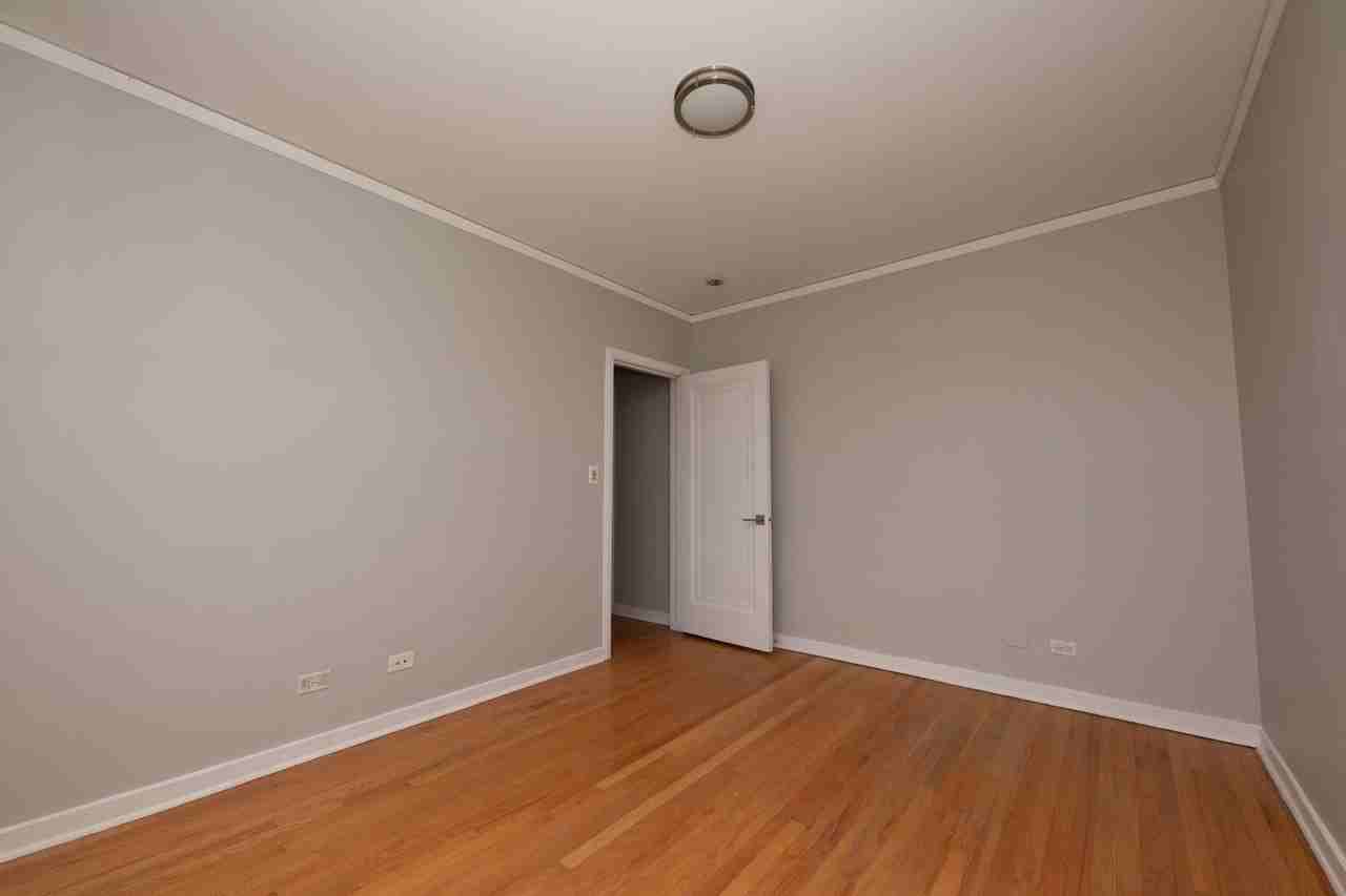 2742 Hampton Pkwy #K3 - Photo 4 of 26