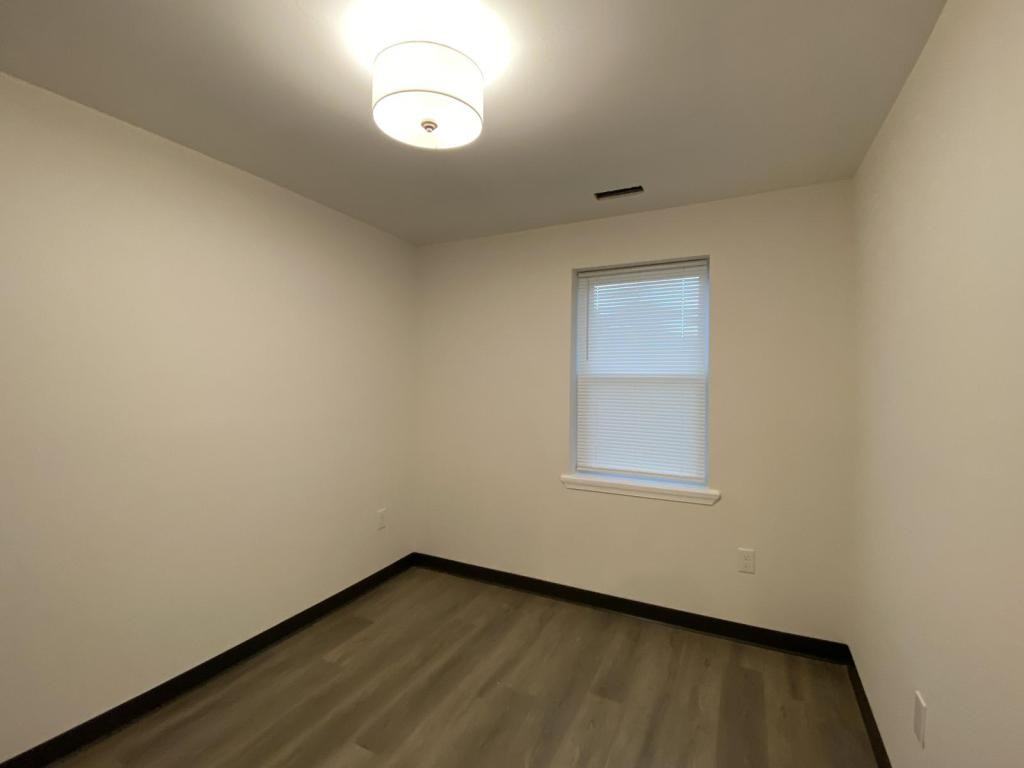 5622 Midwood Ave #1 - Photo 3 of 29